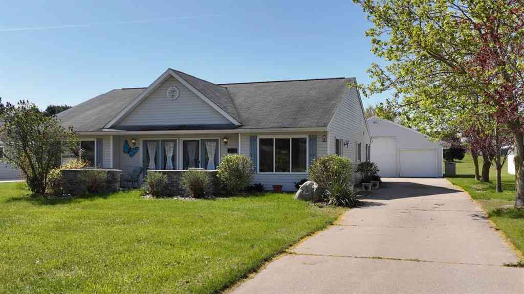 Homes For Sale - 1239 Clubhouse Drive <br/> Lake Isabella, MI 48893
