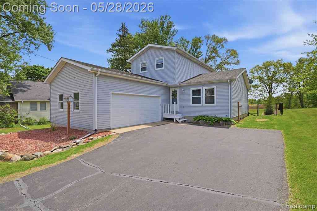 Homes For Sale - 142 Mill Street <br/> Oakland County, Ortonville, MI 48462