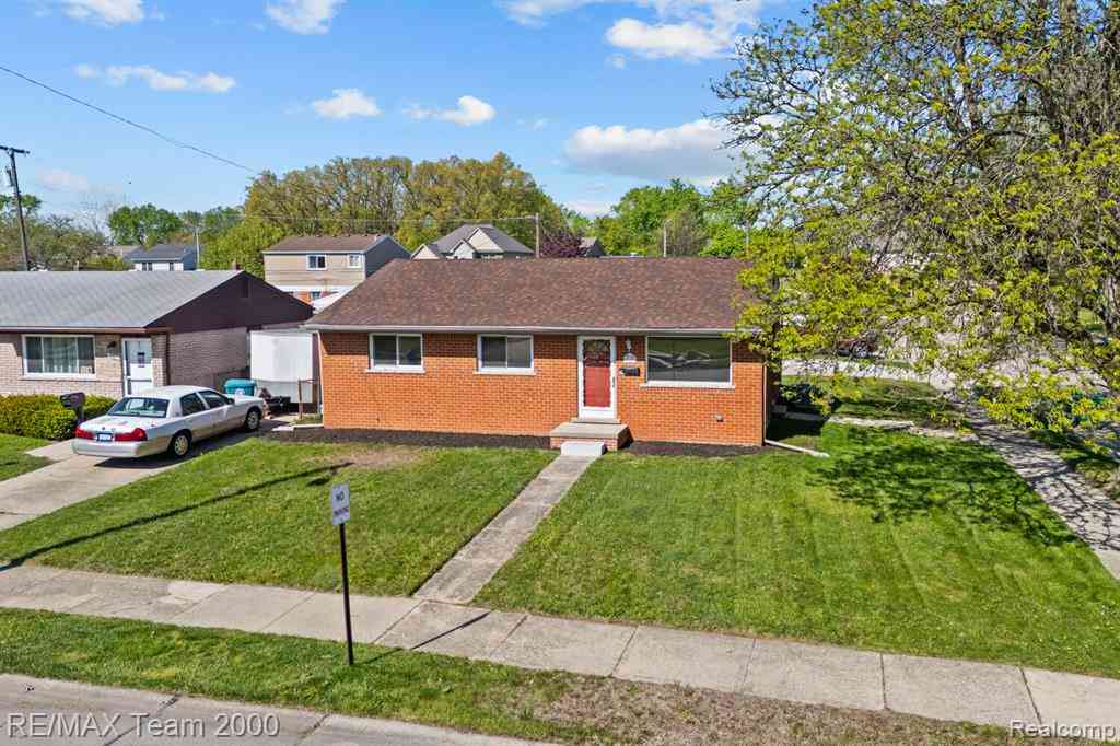 Homes For Sale - 6557 Huntleigh Street <br/> Garden City, MI 48135