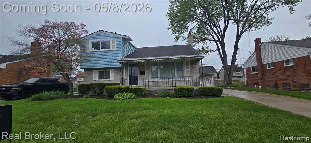 Homes For Sale - 32631 Maplewood Street <br/> Garden City, MI 48135
