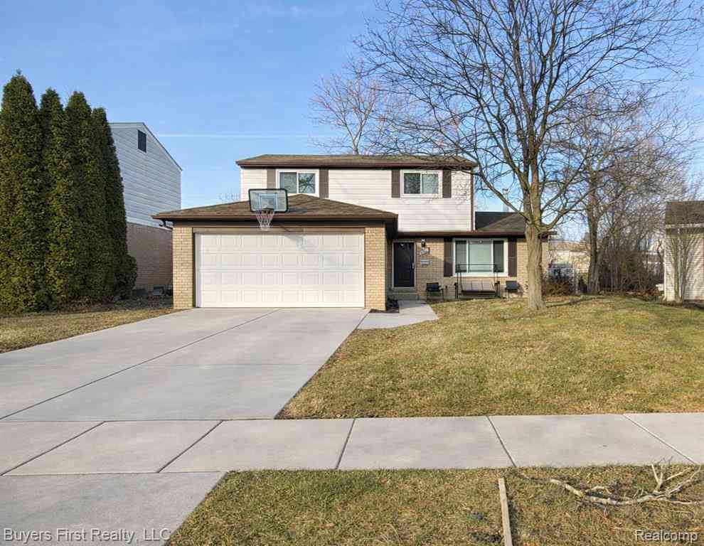 Homes For Sale - 14710 Loretta Place <br/> Oakland County, Oak Park, MI 48237