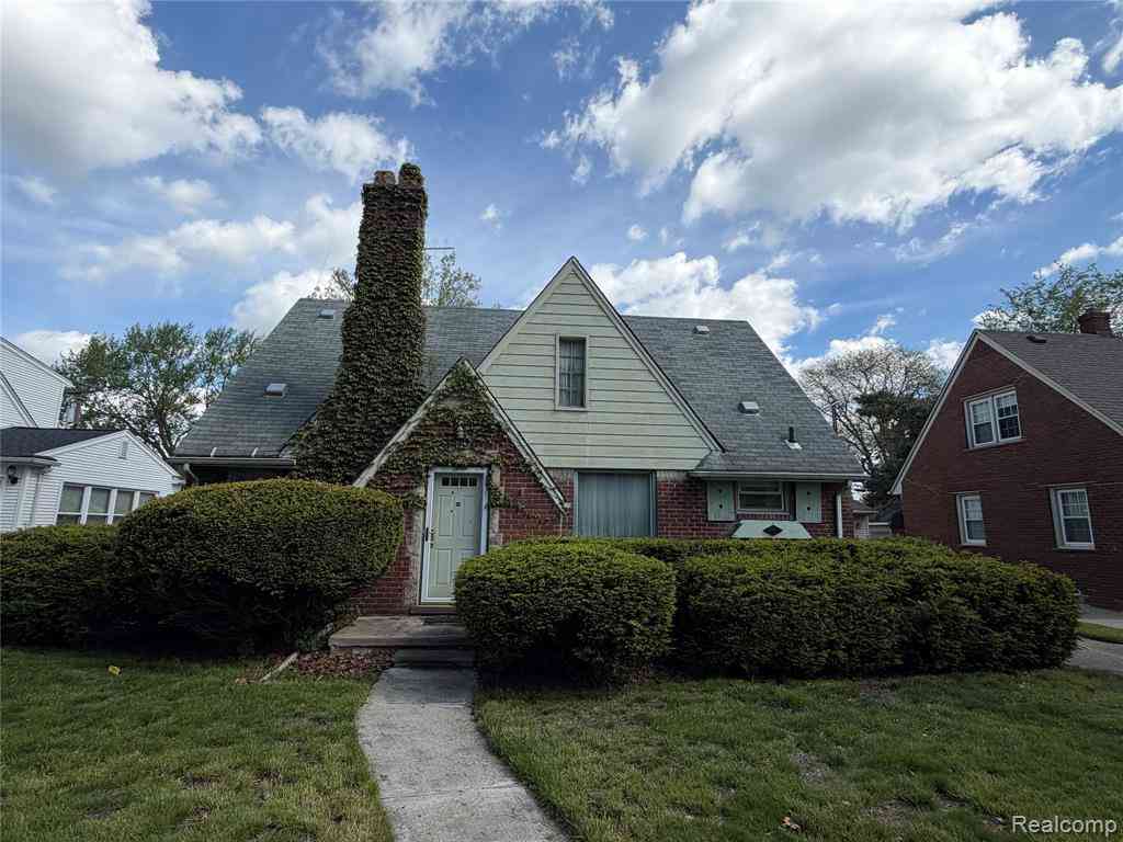 Homes For Sale - 13126 Chestnut Street <br/> Southgate, MI 48195