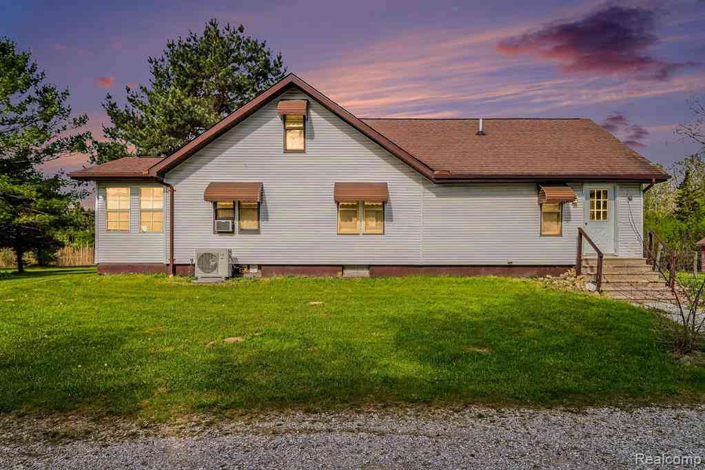 Homes For Sale - 8261 N Dort Highway <br/> Genesee County, Mount Morris, MI 48458