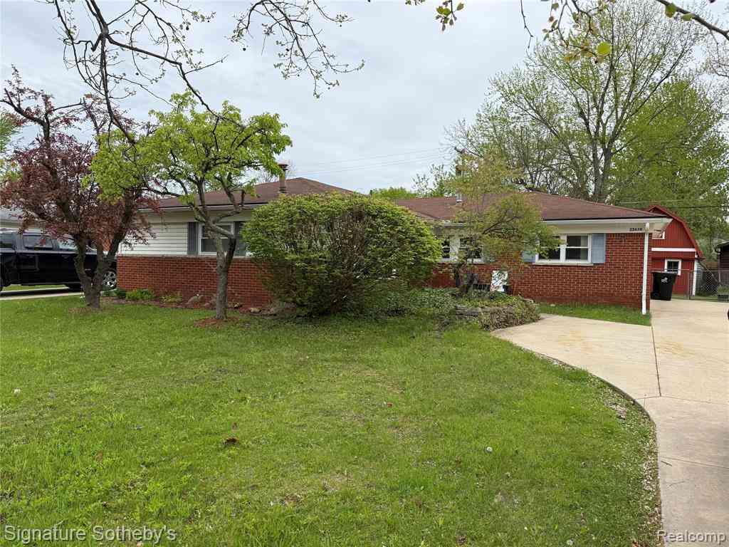 Homes For Rent - 22650 Glenmoor Heights <br/> Farmington Hills, MI 48336