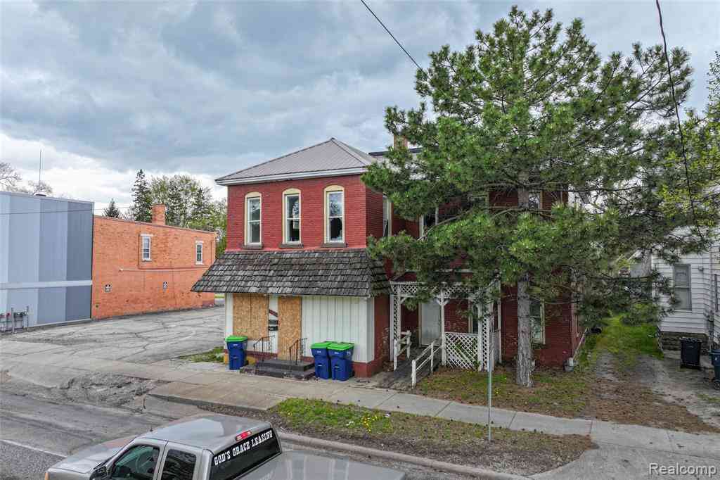 Homes For Sale - 310 S Henry Street <br/> Bay City, MI 48706