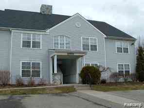Condo For Sale - 12342 Saint Andrews Way  #75<br/> Fenton, MI 48430