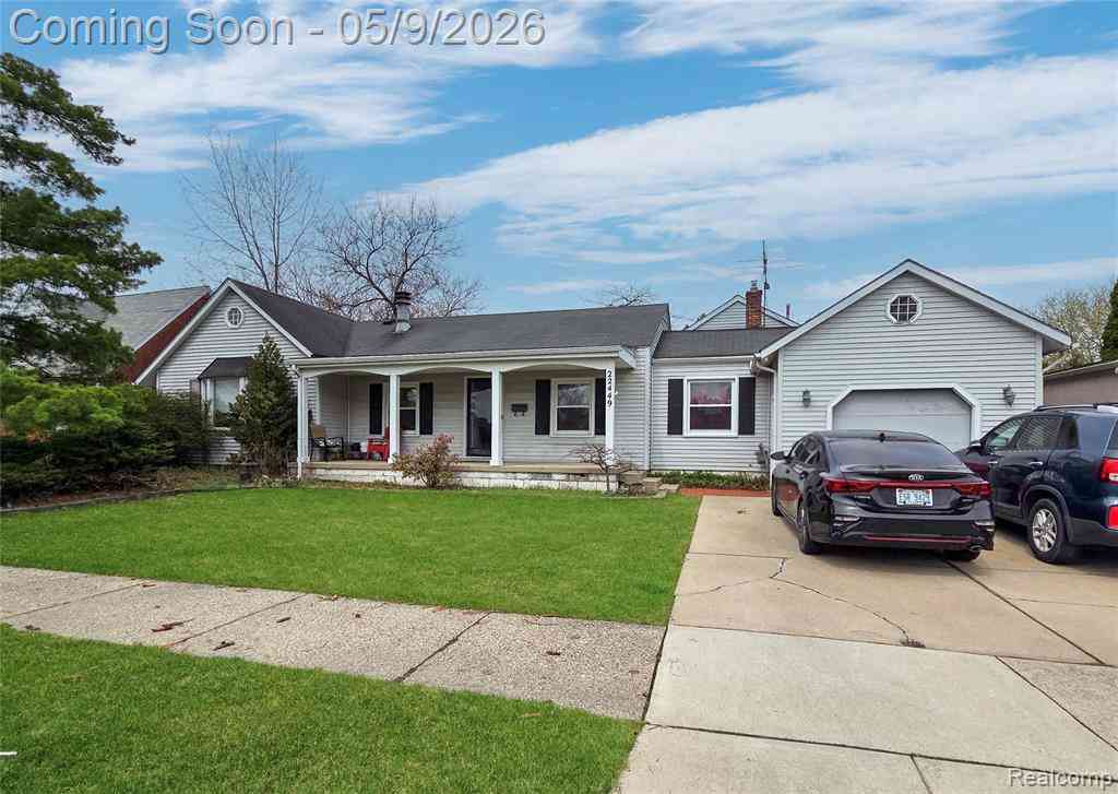 Homes For Sale - 22449 Marine Avenue <br/> Eastpointe, MI 48021