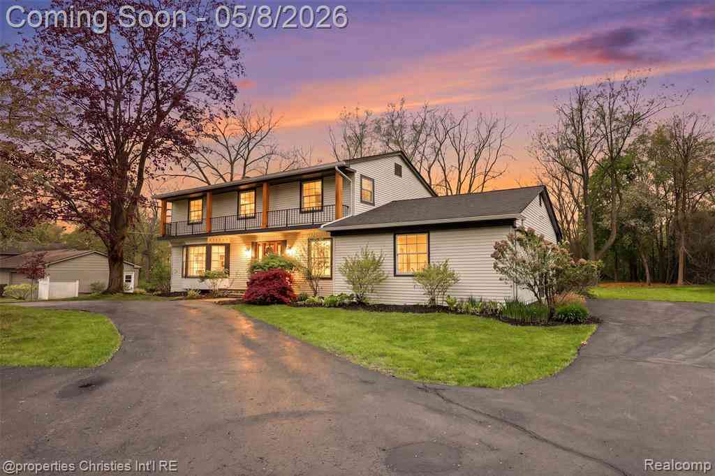 Homes For Sale - 2343 Eastways Road <br/> Bloomfield Hills, MI 48304