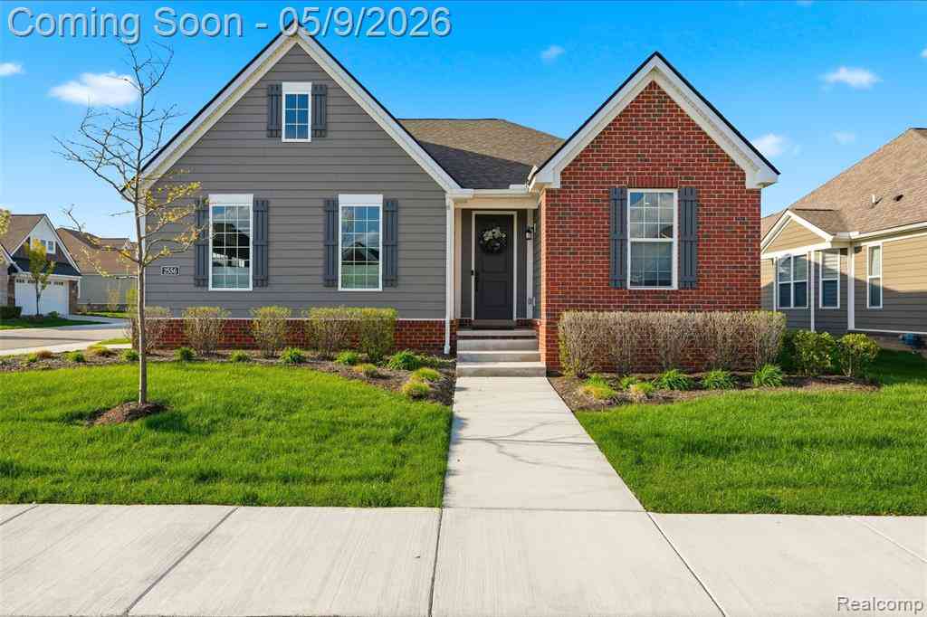 Condo For Sale - 2556 Rosemond Ln  <br/> Rochester, MI 48309
