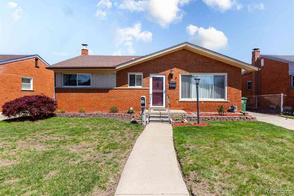 Homes For Sale - 15473 Kennebec Street <br/> Southgate, MI 48195
