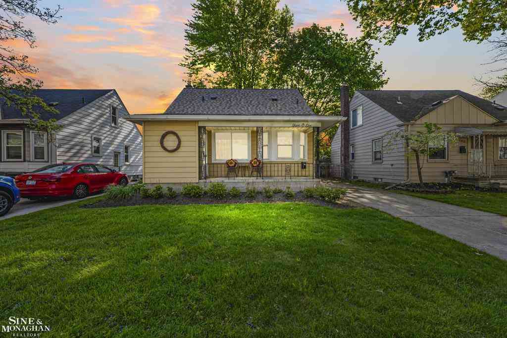 Homes For Sale - 506 N Altadena Avenue <br/> Royal Oak, MI 48067