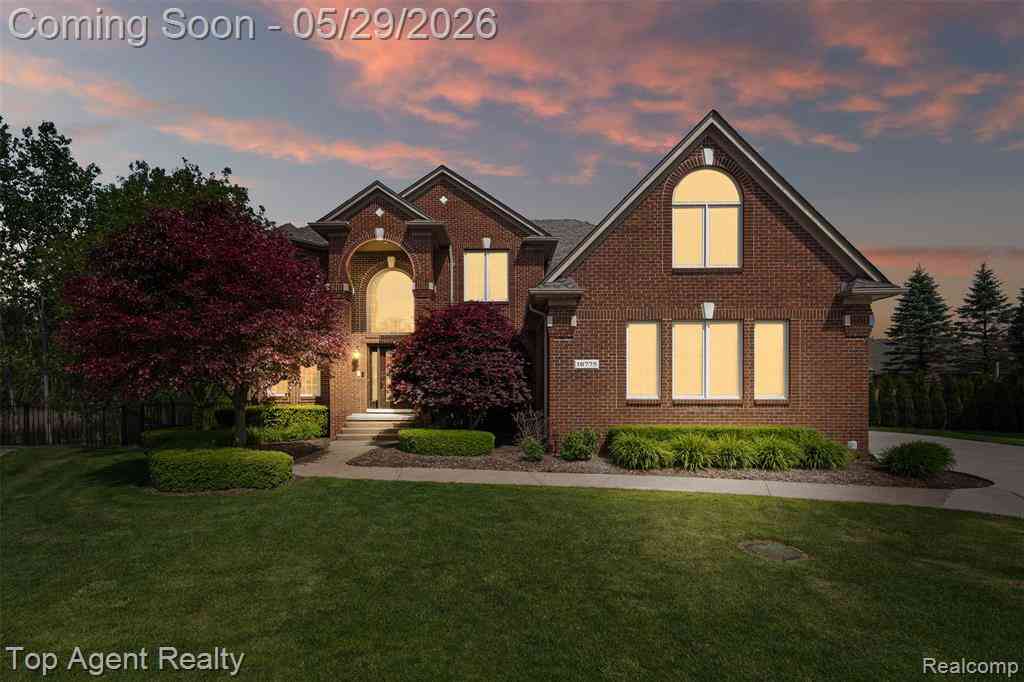 Homes For Sale - 18775 Newbridge Drive <br/> Macomb, MI 48044