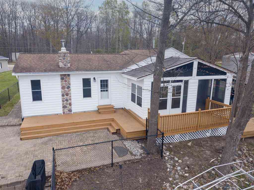 Homes For Sale - 3588 Arapahoe Trail <br/> Gladwin County, Beaverton, MI 48612