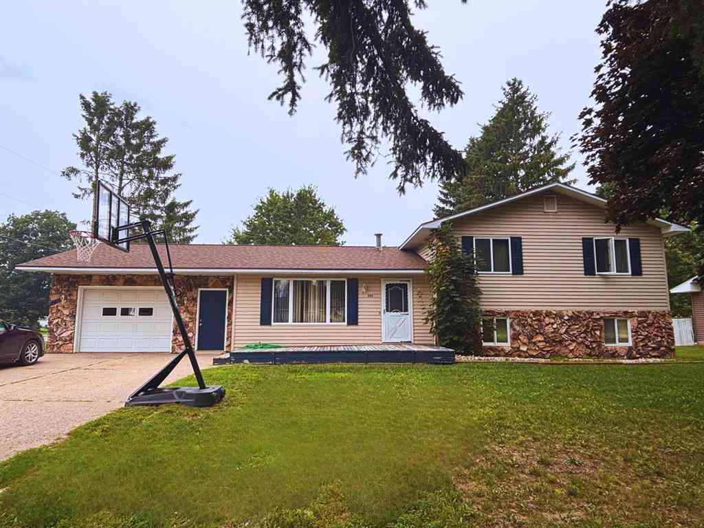Homes For Sale - 401 Sunnyside Street <br/> Mancelona, MI 49659