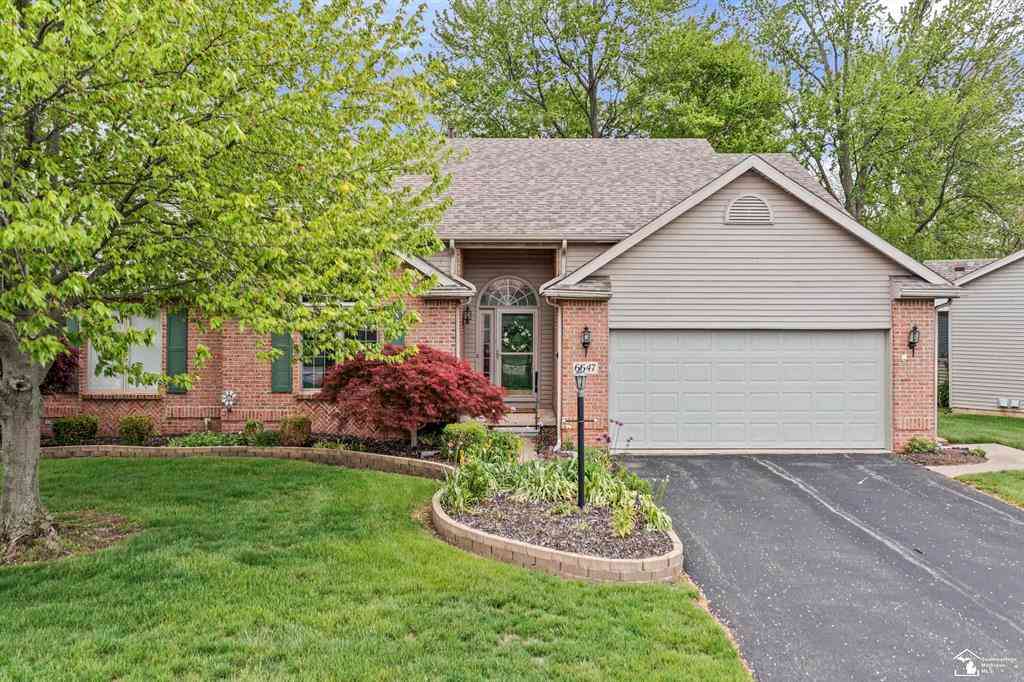 Condo For Sale - 6647 Greenbriar Lane <br/> Monroe County, Temperance, MI 48182