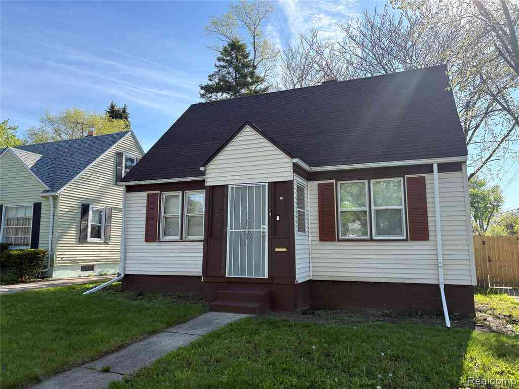 Homes For Sale - 19916 Westphalia Street <br/> Detroit, MI 48205