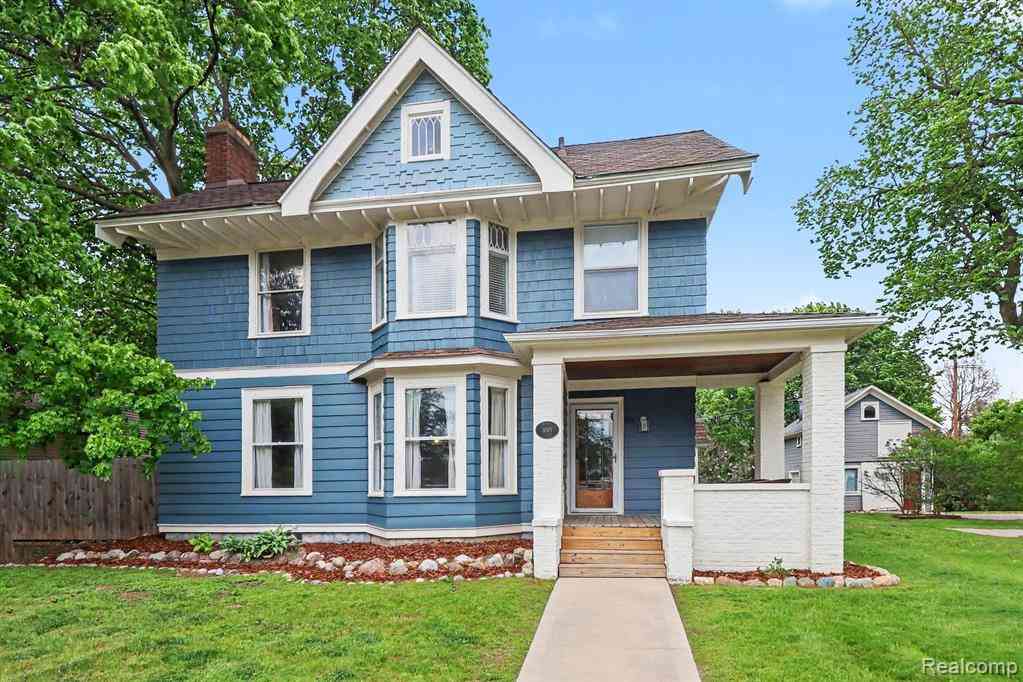 Homes For Sale - 95 Dennison Street <br/> Oxford, MI 48371