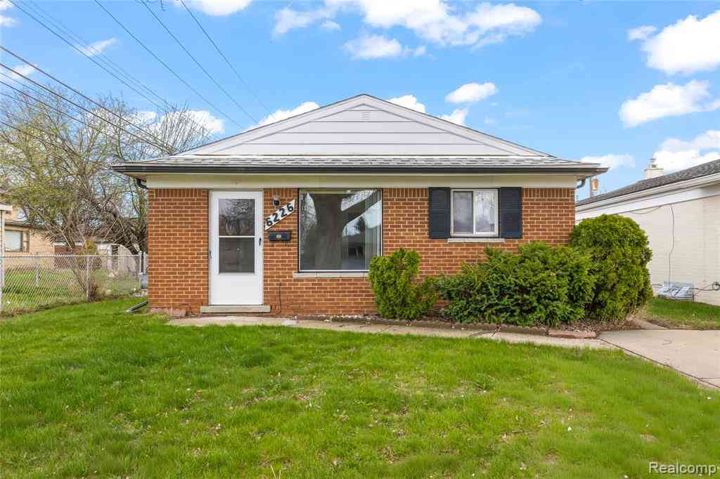 Homes For Rent - 6226 Highview Street <br/> Dearborn Heights, MI 48127