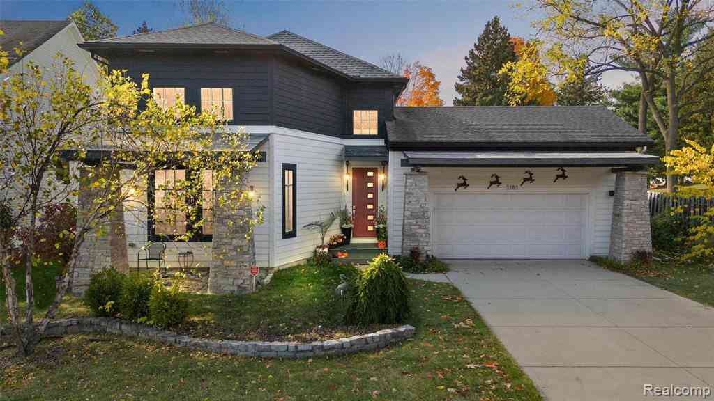 Homes For Sale - 3181 Rabeeh Drive <br/> Auburn Hills, MI 48326