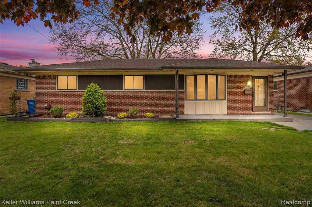Homes For Sale - 26642 Roan Avenue <br/> Warren, MI 48089