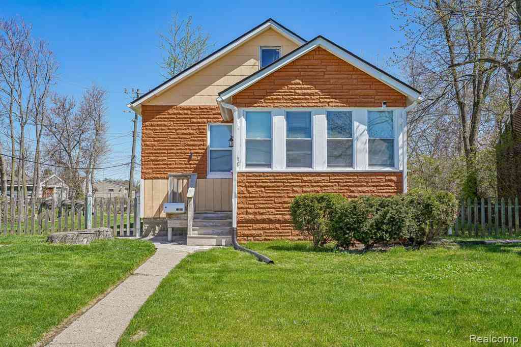Homes For Sale - 17380 Oakfield Street <br/> Detroit, MI 48235