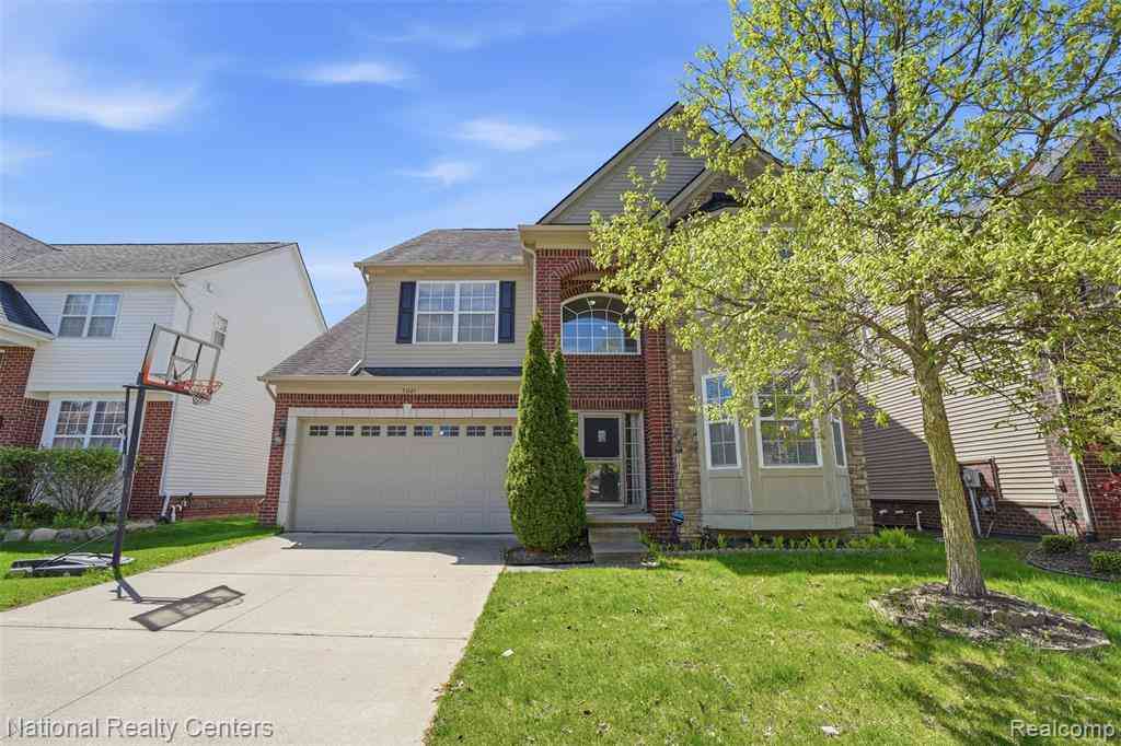 Homes For Sale - 51161 Hallfield Street <br/> Novi, MI 48374