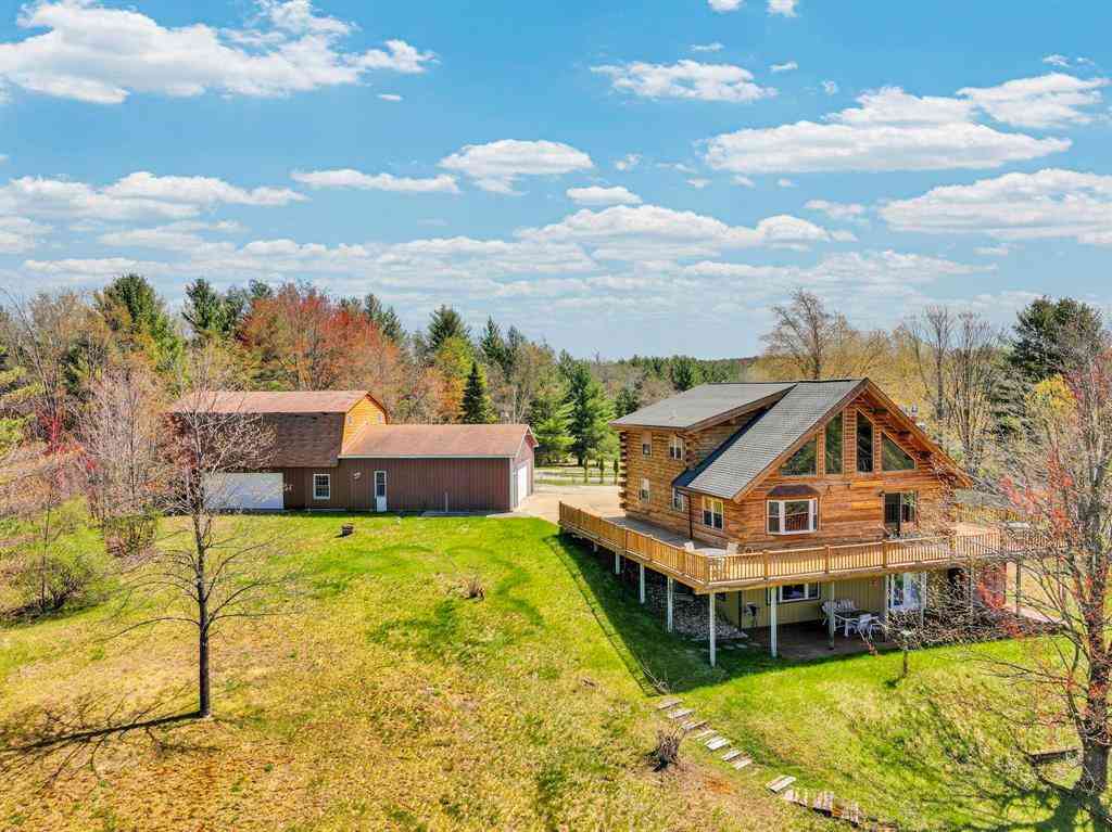 Homes For Sale - 5386 SW Scenic View <br/> South Boardman, MI 49680
