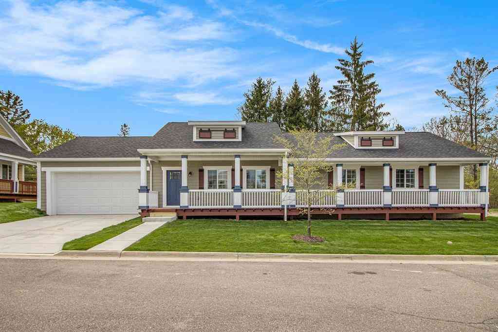 Homes For Rent - 6 Maple Village Court <br/> Ann Arbor, MI 48103