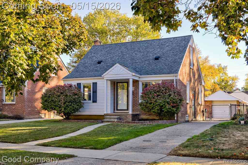 Homes For Sale - 3210 N Connecticut Avenue <br/> Royal Oak, MI 48073