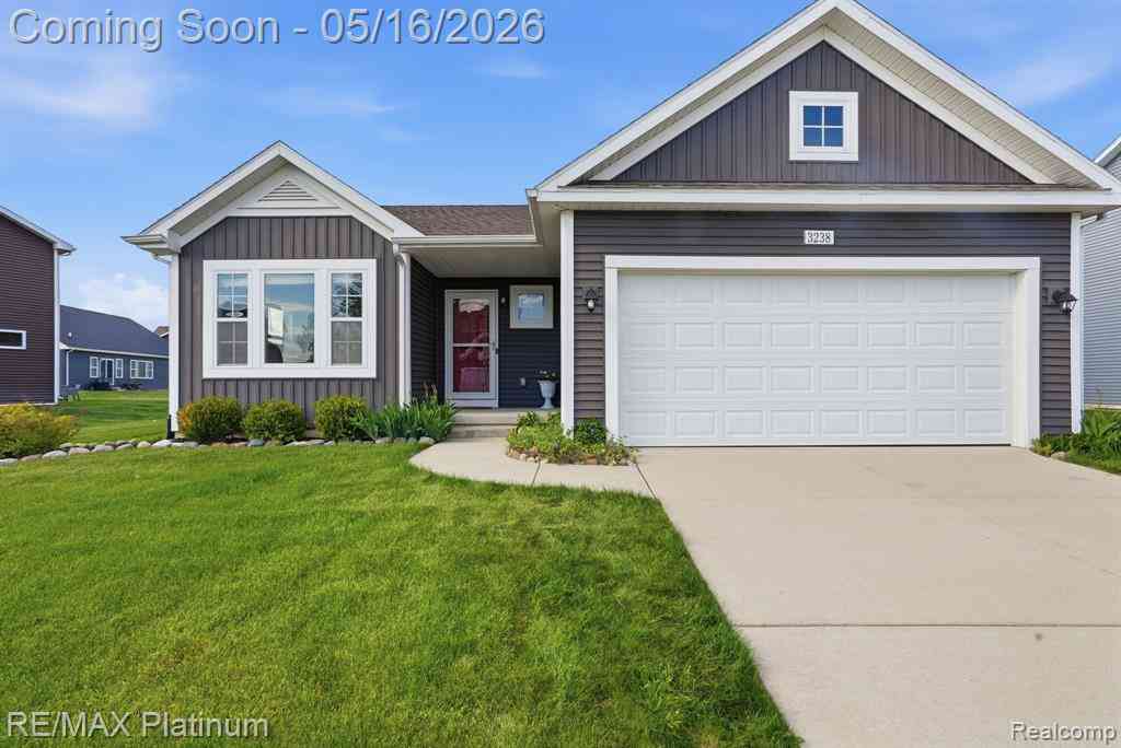 Homes For Sale - 3238 Hill Hollow Lane <br/> Howell, MI 48855