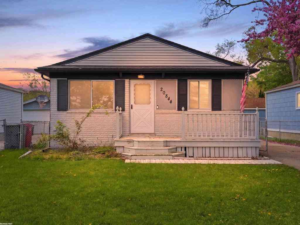 Homes For Sale - 20844 Vermander Avenue <br/> Clinton Township, MI 48035