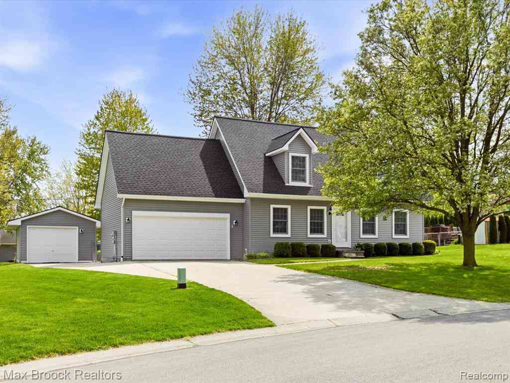 Homes For Sale - 1561 S Delano Street <br/> Saint Clair, MI 48079