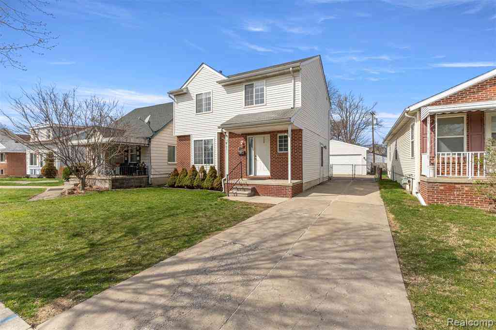 Homes For Sale - 28810 Birchlawn Street <br/> Garden City, MI 48135