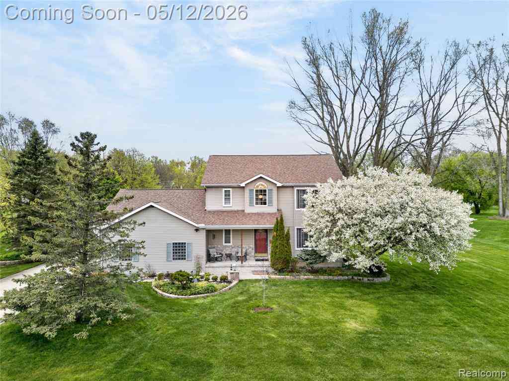 Homes For Sale - 2440 Bull Run <br/> Oxford, MI 48371