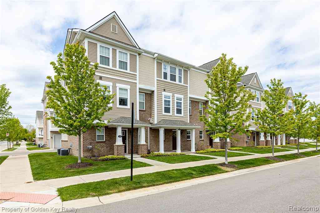 Condo For Sale - 189 Monument Lane <br/> Wixom, MI 48393