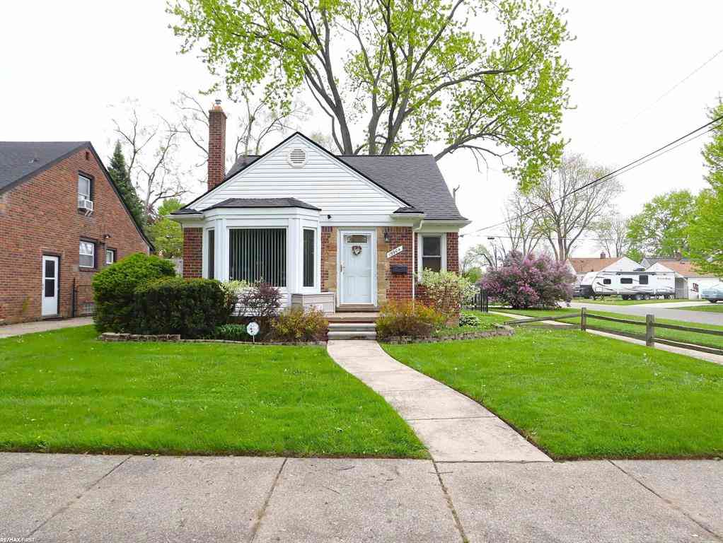 Homes For Sale - 19904 Wakenden Street <br/> Redford, MI 48240