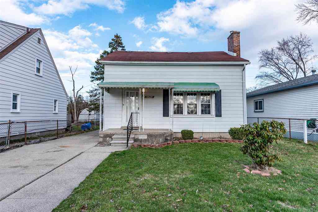 Homes For Sale - 23742 Stewart Avenue <br/> Warren, MI 48089