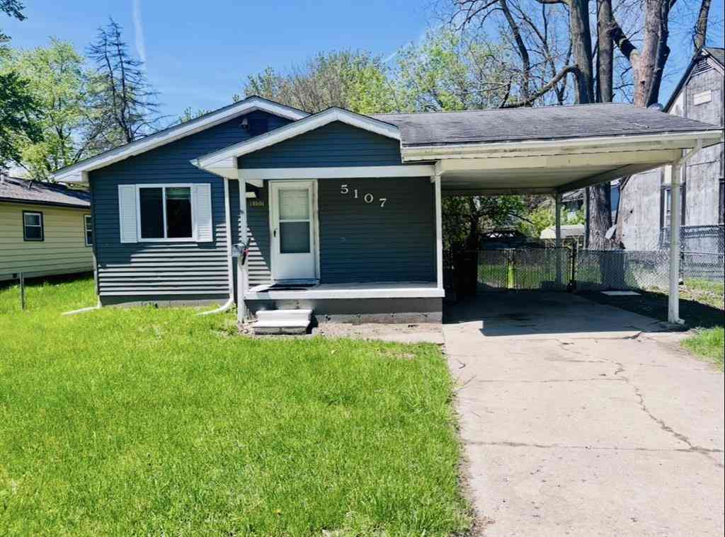 Homes For Sale - 5107 Winsford By Street <br/> Flint, MI 48506