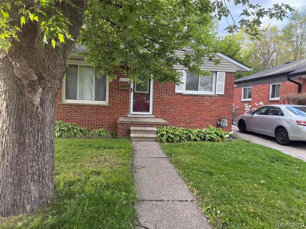 Homes For Rent - 29650 Oakwood Street <br/> Inkster, MI 48141