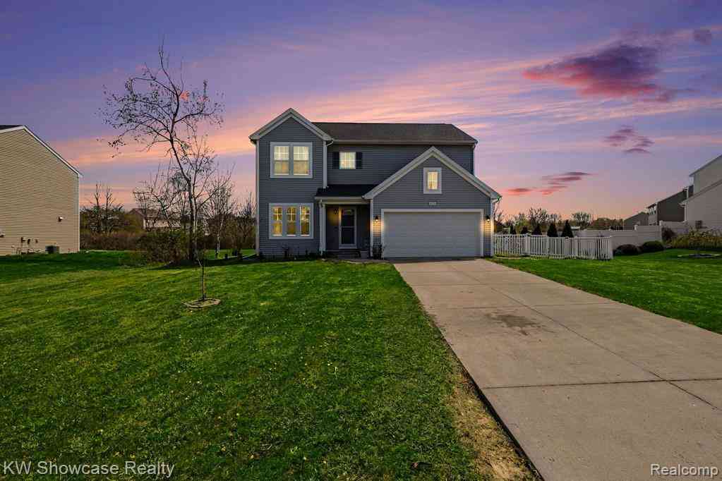 Homes For Sale - 4339 Pebble Creek Boulevard <br/> Grand Blanc, MI 48439