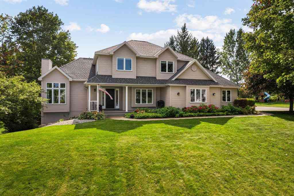 Homes For Sale - 4869 Westchester  <br/> Traverse City, MI 49684