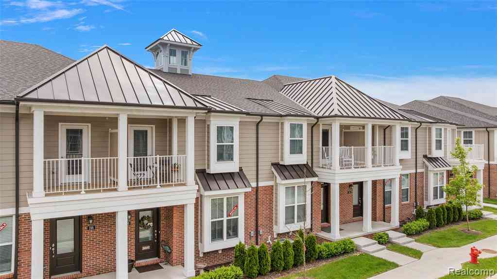 Condo For Sale - 218 Jotham Avenue <br/> Auburn Hills, MI 48326