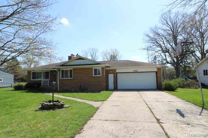 Homes For Sale - 5482 Shamrock Lane <br/> Flint, MI 48506