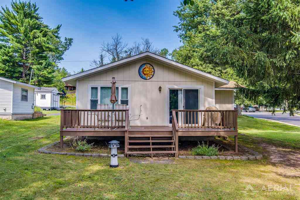 Homes For Sale - 1998 N Ogemaw Trail <br/> Ogemaw County, West Branch, MI 48661