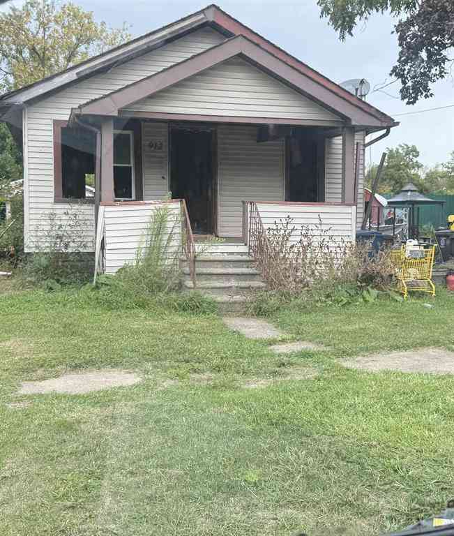 Homes For Sale - 912 Lexington Avenue <br/> Flint, MI 48507