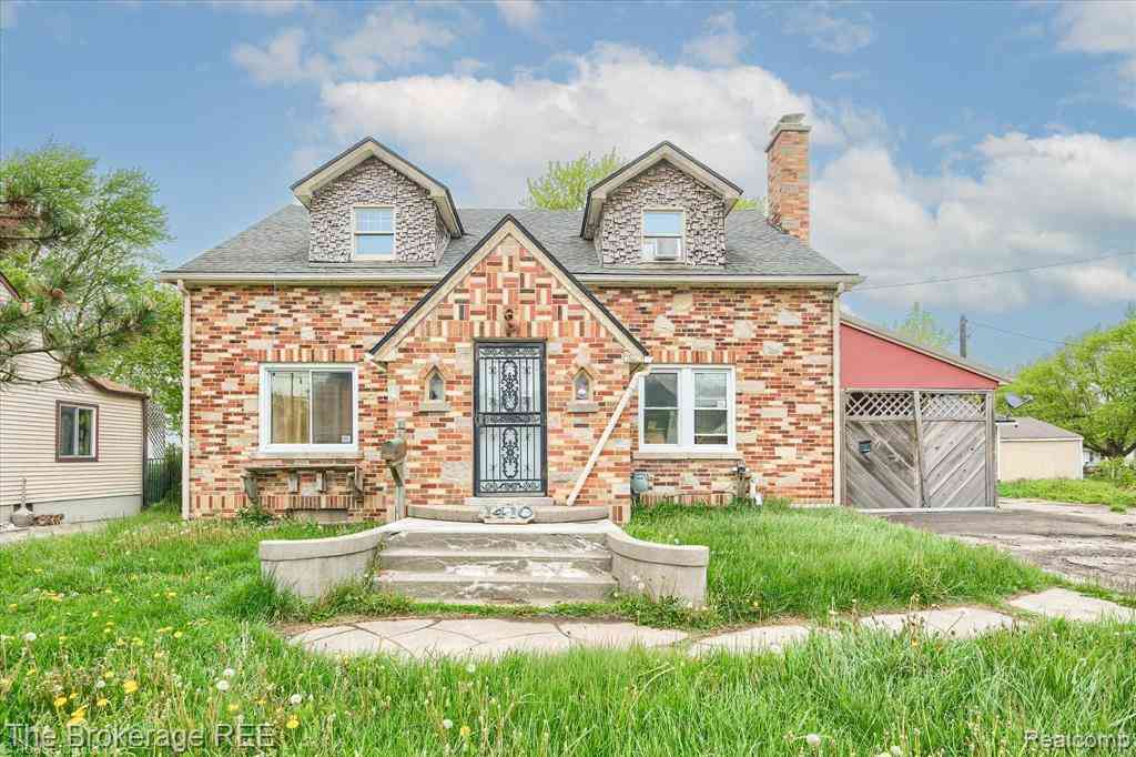 Homes For Sale - 1410 W Atherton Road <br/> Flint, MI 48507
