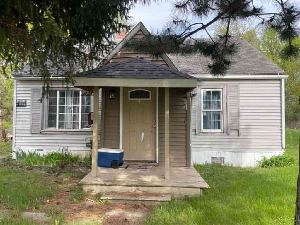Homes For Sale - 2712 Collingwood Street <br/> Saginaw, MI 48601