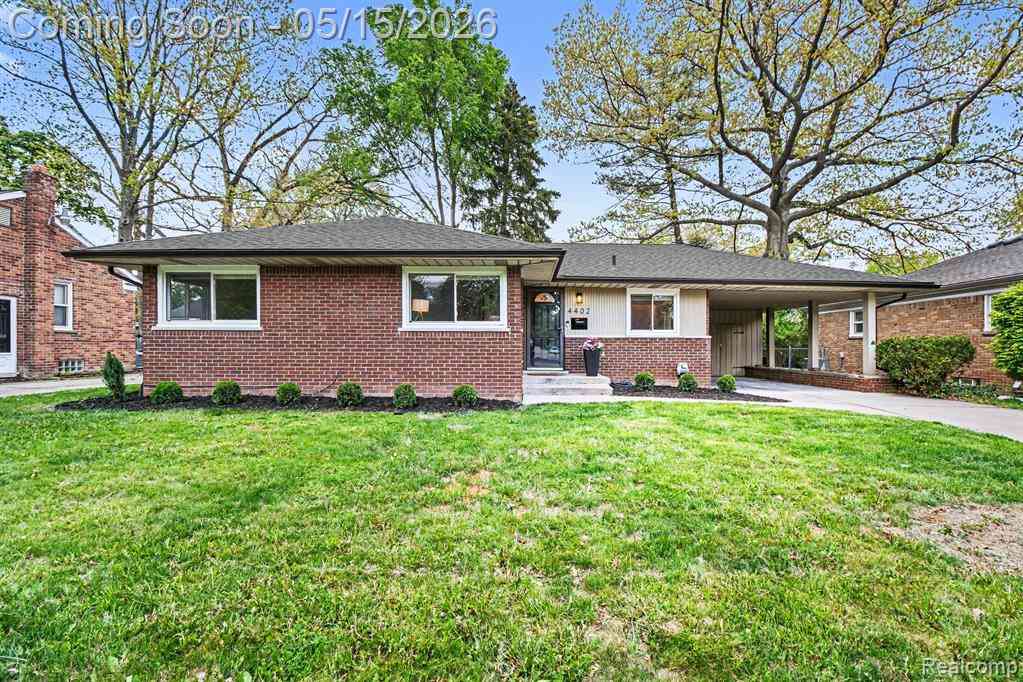 Homes For Sale - 4402 Buckingham Road <br/> Royal Oak, MI 48073