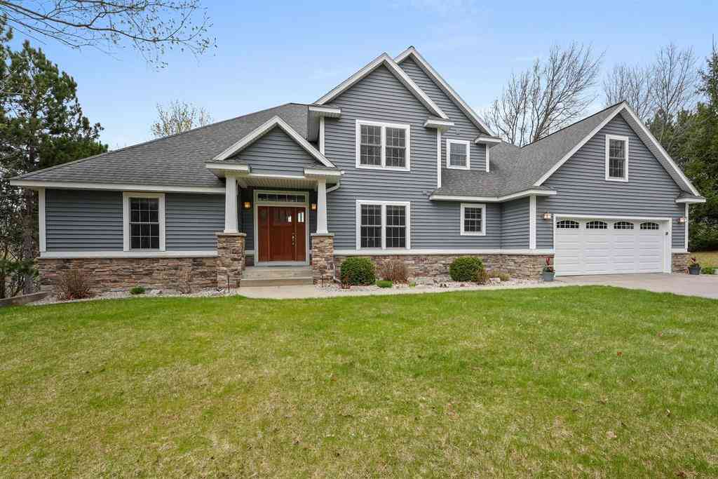 Homes For Sale - 176 Farm Lane <br/> Traverse City, MI 49696
