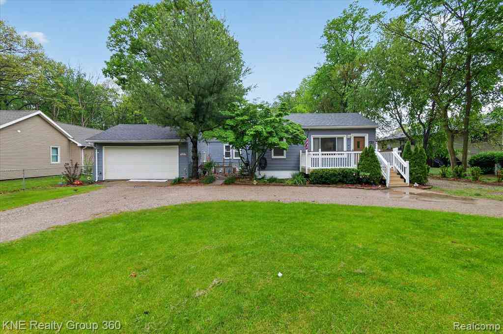 Homes For Sale - 38152 Hixford Place <br/> Westland, MI 48185